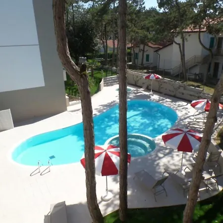 Village With Shared Pool, Hot Tub, Shared Garden